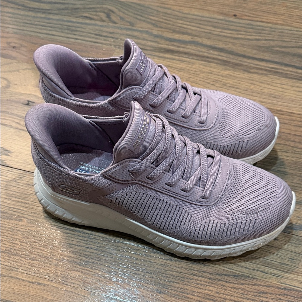Skechers Lavender Sneakers Sz 7